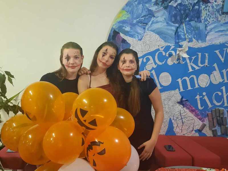 HALOWEEN